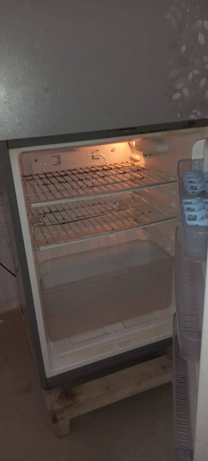 refrigerator 1