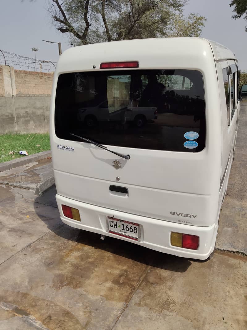 Suzuki Every 2016 3