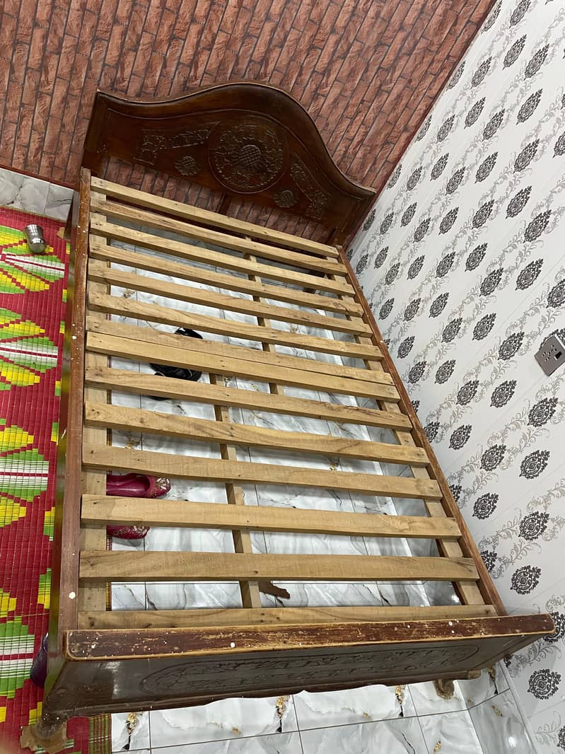 Single Bed 0