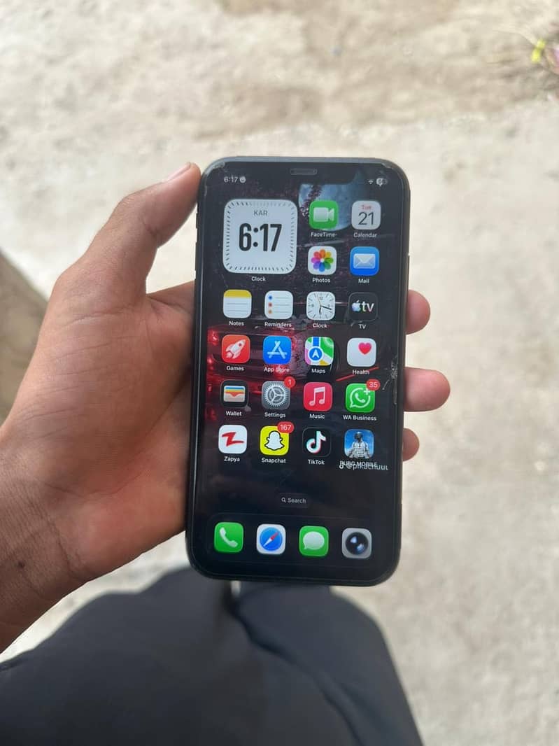 Apple iPhone 11 5