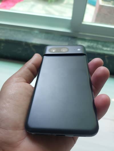 Google Pixel 8