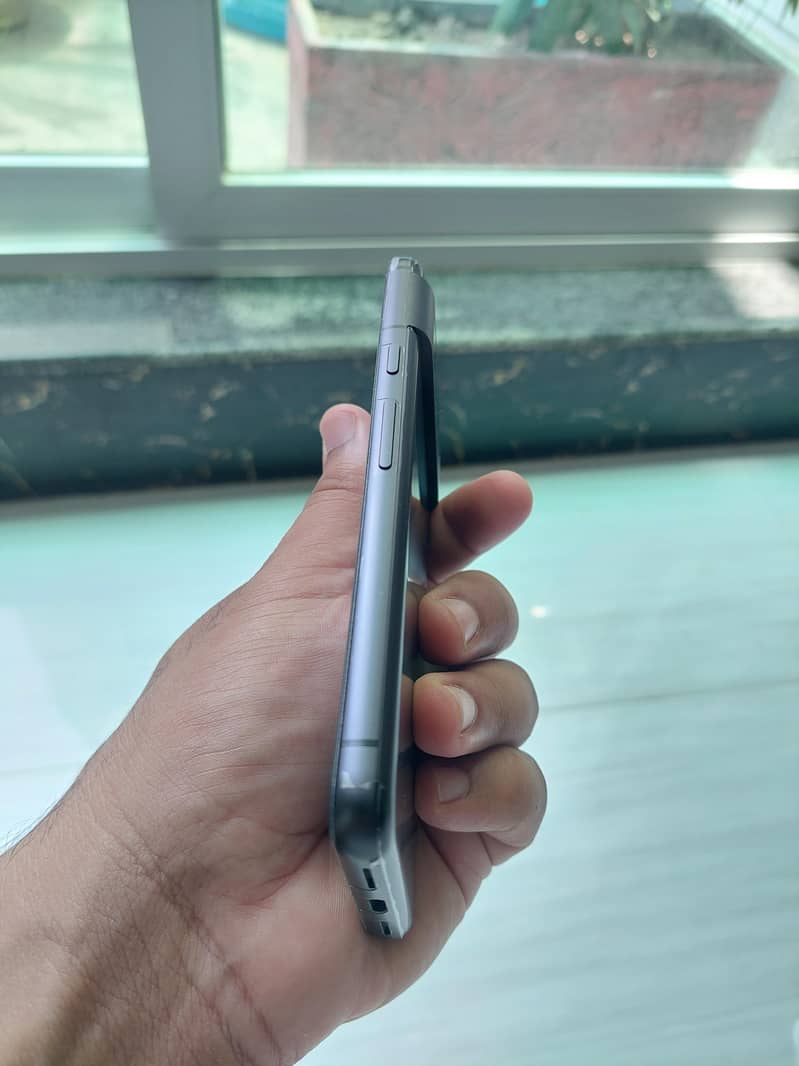 Google Pixel 8 3