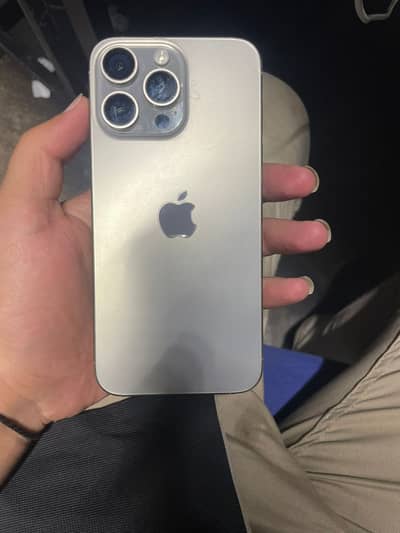 iPhone 15 Pro Max Non pta JV
