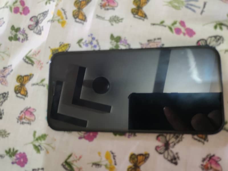 Apple iPhone 12 1
