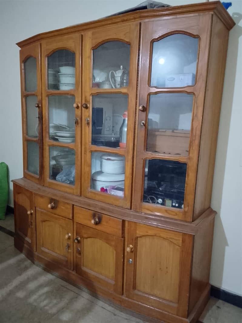 Solid wooden showcase 1