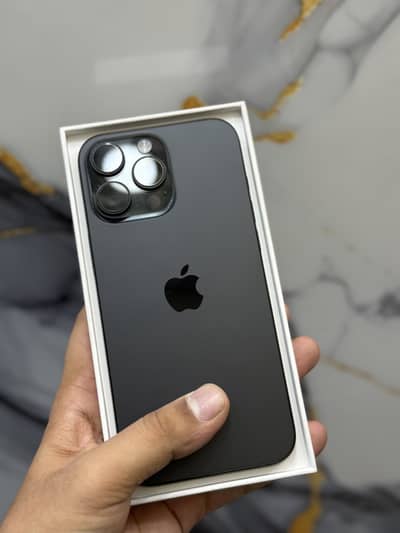 Apple iPhone 16 Pro Max