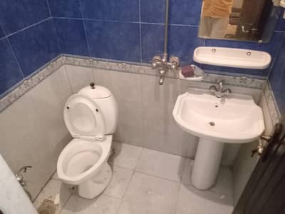3 Marla Dubble Unit House For Rent ( Near Rehmania Masjid Extension Calvary Ground)