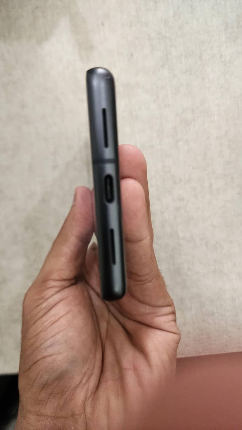 Google Pixel 7 6
