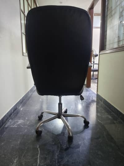 Computer chairs