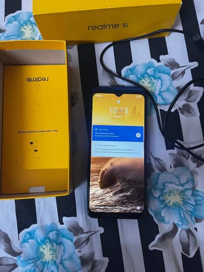 Realme 5i