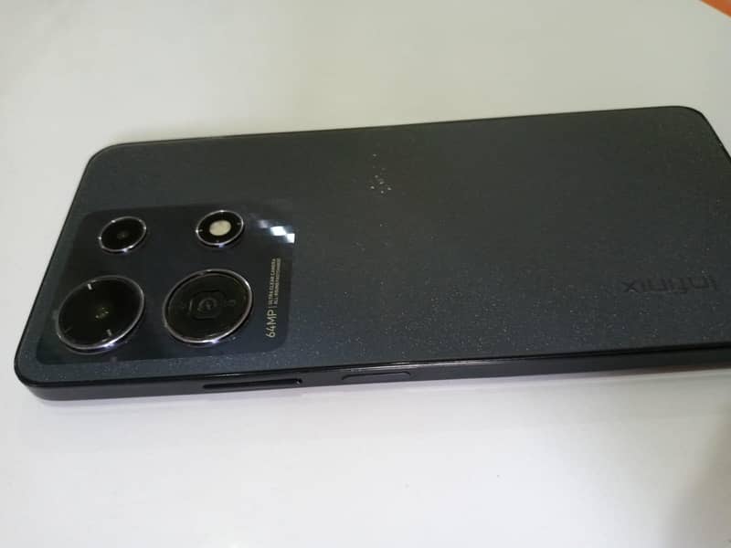 Infinix Note 30 3
