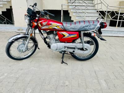 Honda CG 125 2025