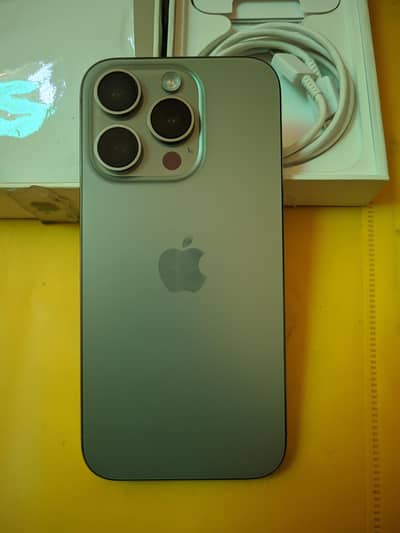 Apple iPhone 15 Pro 512GB FU 9/10 4 mon Sim time