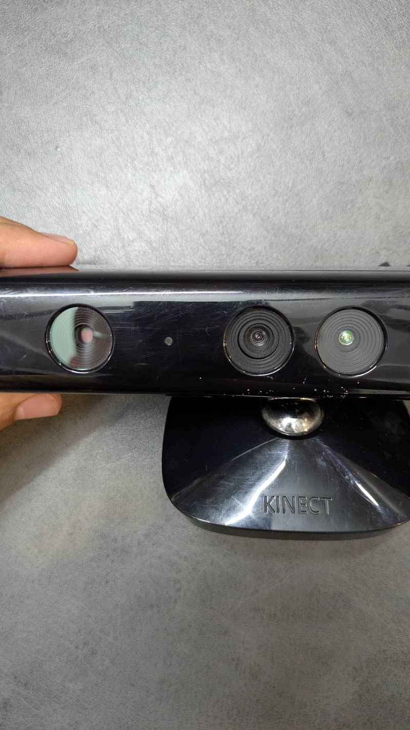XBOX 360 KINECT 3