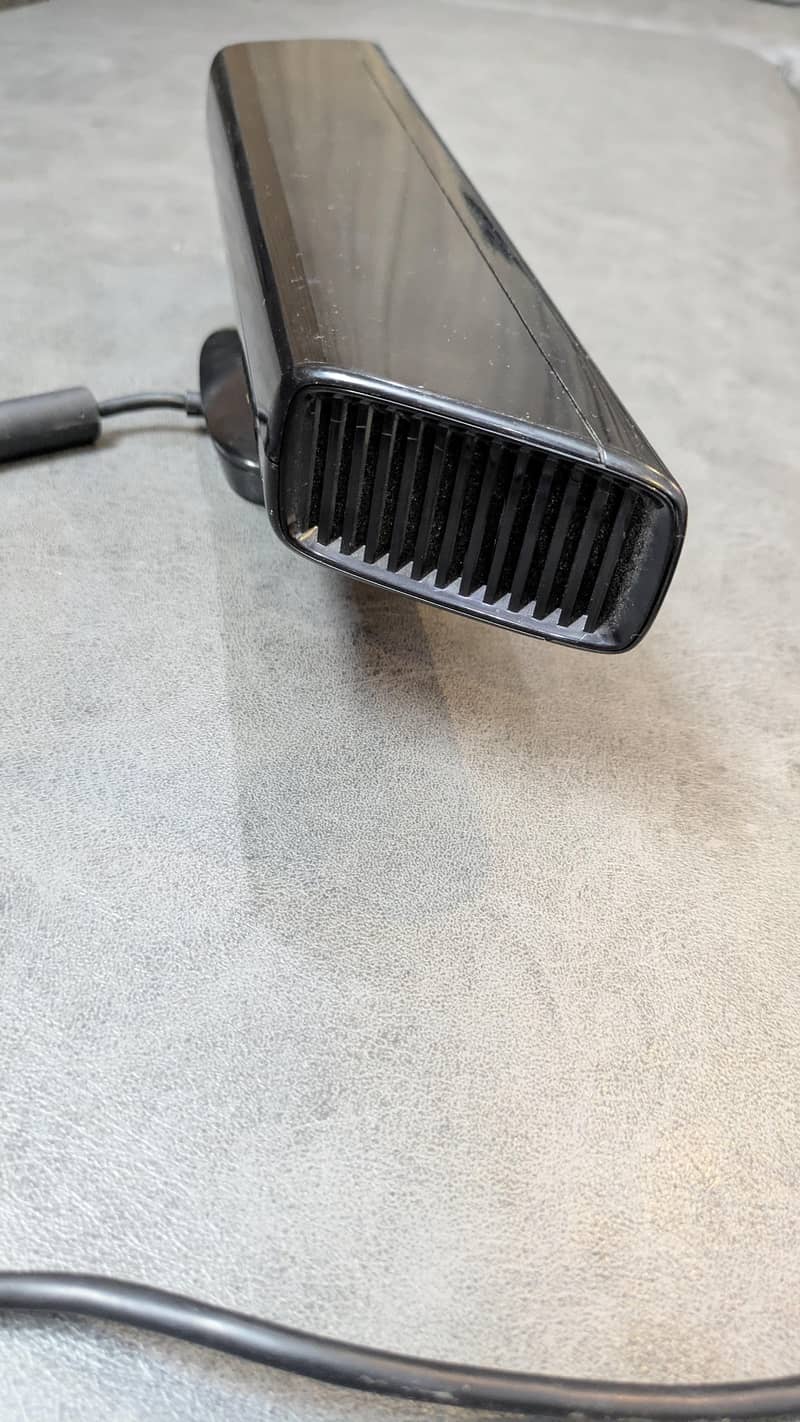 XBOX 360 KINECT 6