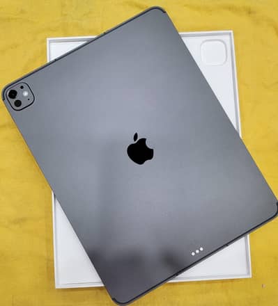 Apple ipad pro M5 13inch , 512gb , cellular version