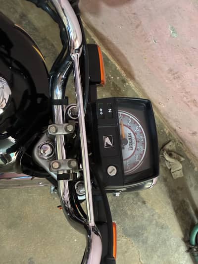 Honda CD70 BLACK (2026)