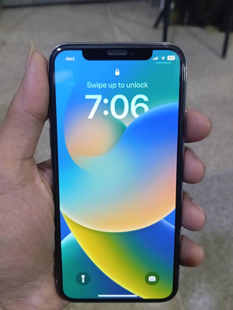 Apple iPhone X 1