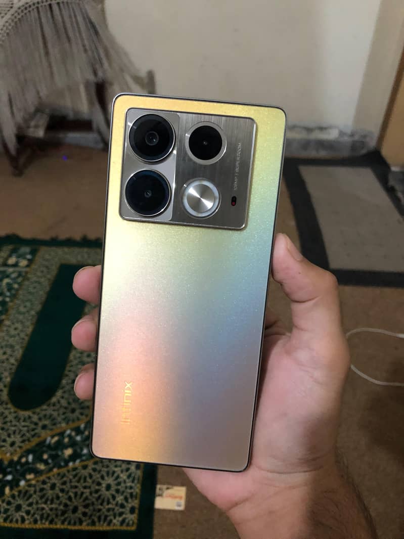 Infinix note 40 0