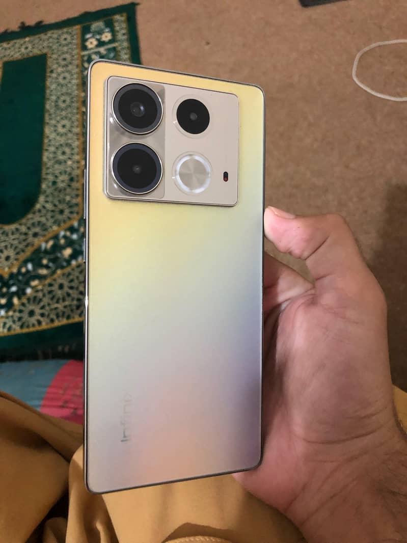 Infinix note 40 9