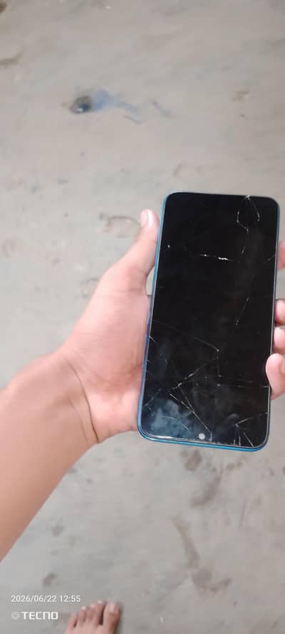 Tecno Spark 4