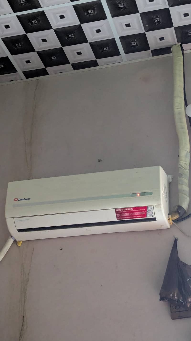 One ton Dawlance Split AC 0