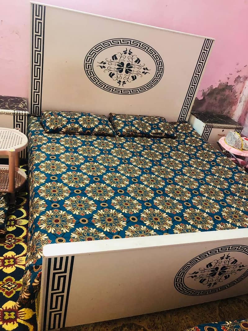 Bed side tables dressing 4