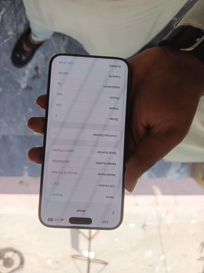 Apple iPhone 15 Pro Max 7