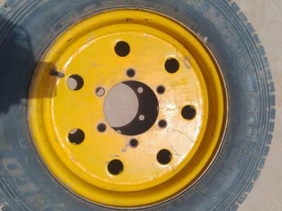 size 16 rims qty 2 pice only rims  heavy wait price 20000