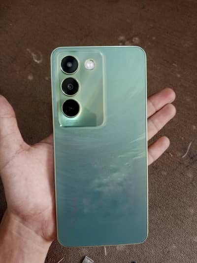 Vivo Y100