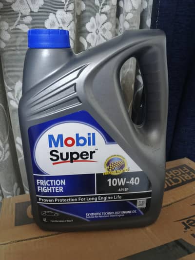 Mobil Super 10W-40 engine oil