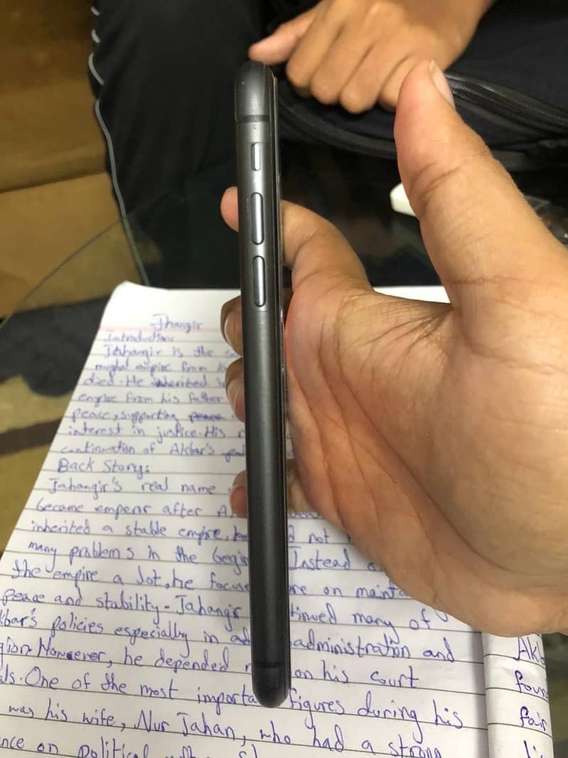 Iphone 11 Jv 4