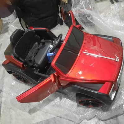 kids battery operated rideon car