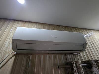 condition 8/10 full working condition