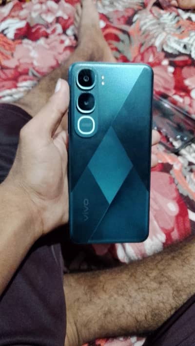 Vivo Y21
