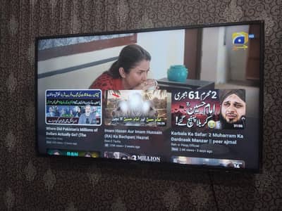 Hisense 43-inch Smart LED TV Model 43E5600F / For Sale