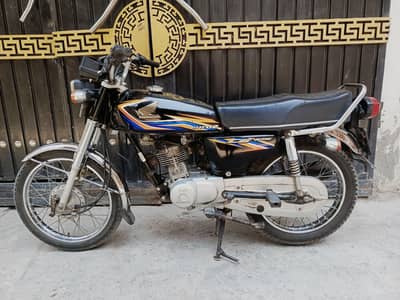 Honda CG125 Model 2018-B Totally Genuine