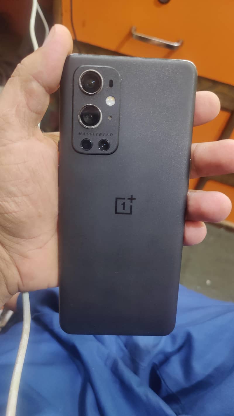 One Plus 9 Pro 0