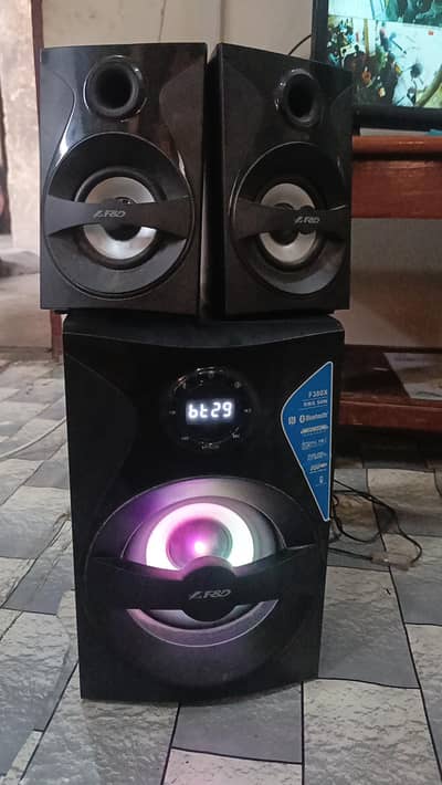 F&D spekar f380x