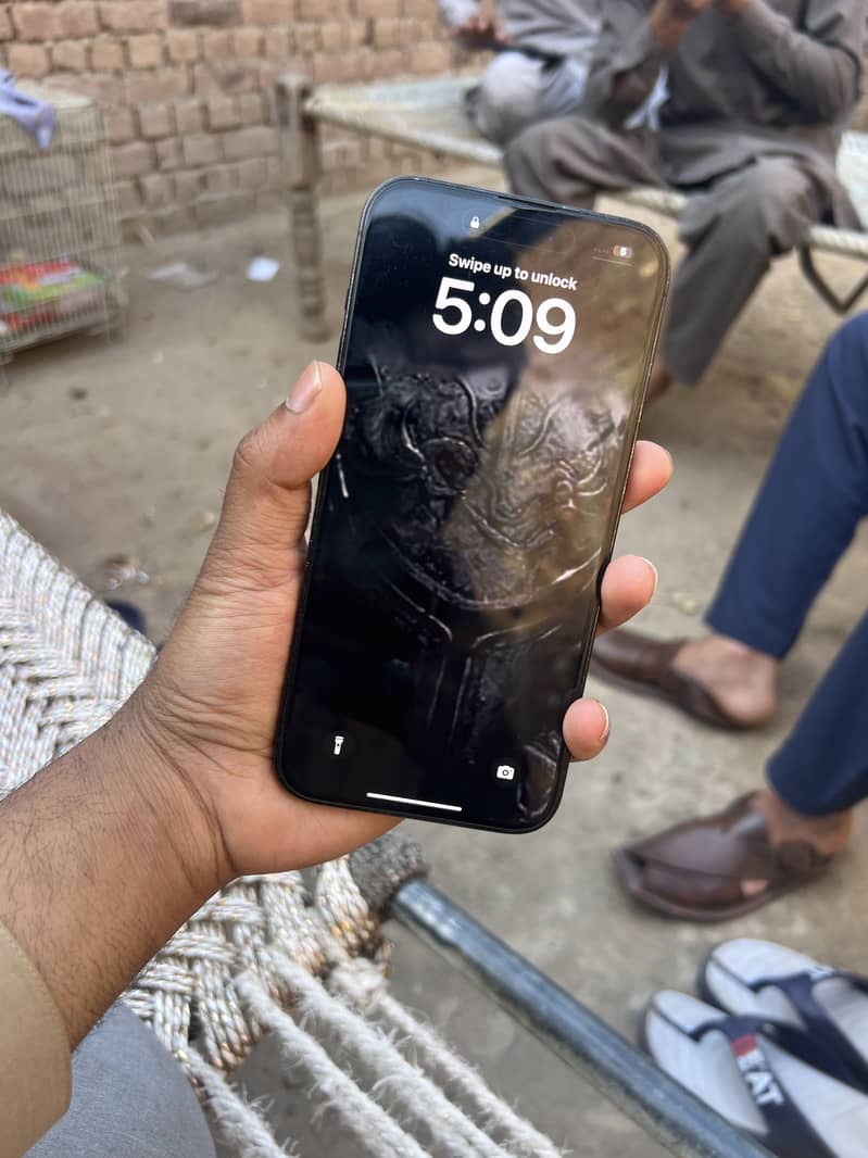 iPhone 14 Pro Max 5