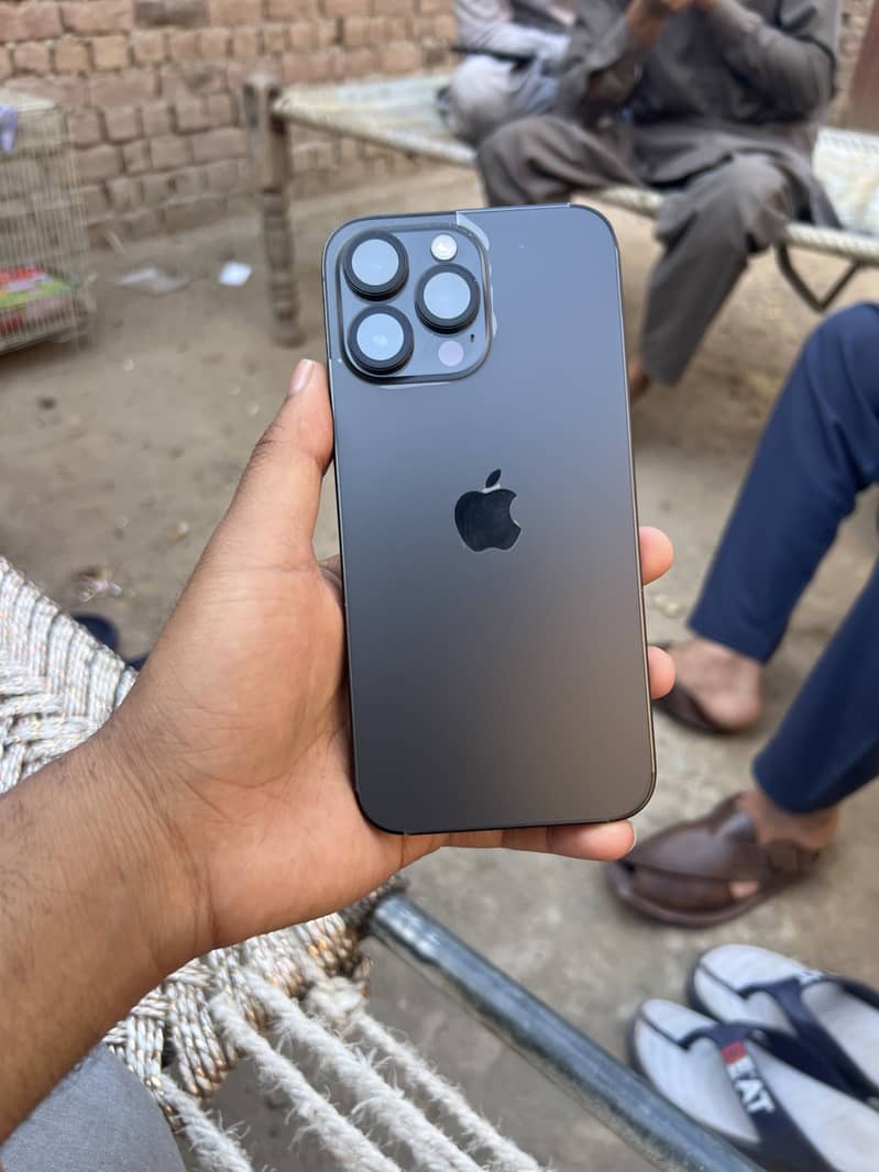 iPhone 14 Pro Max 6