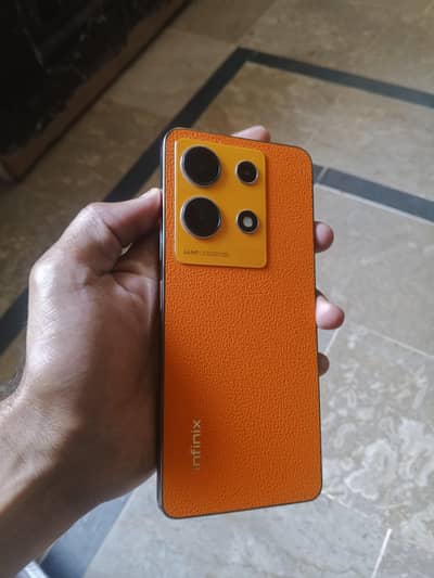 Infinix Note 30 (8GB RAM / 256GB Storage)