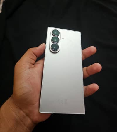 Samsung Mobile Z Fold 7