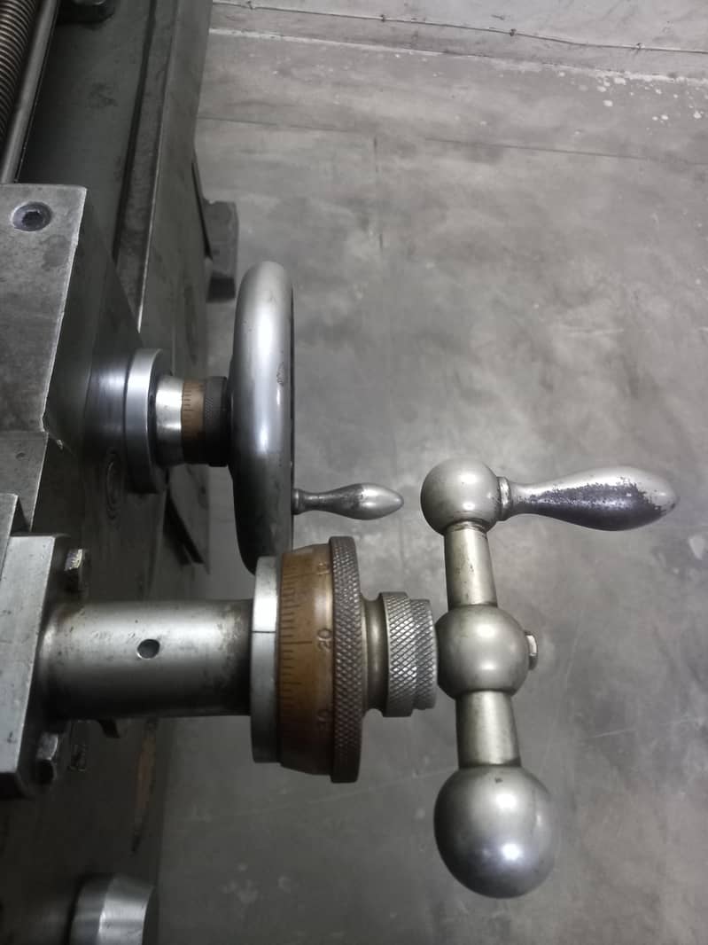 lathe machine 7