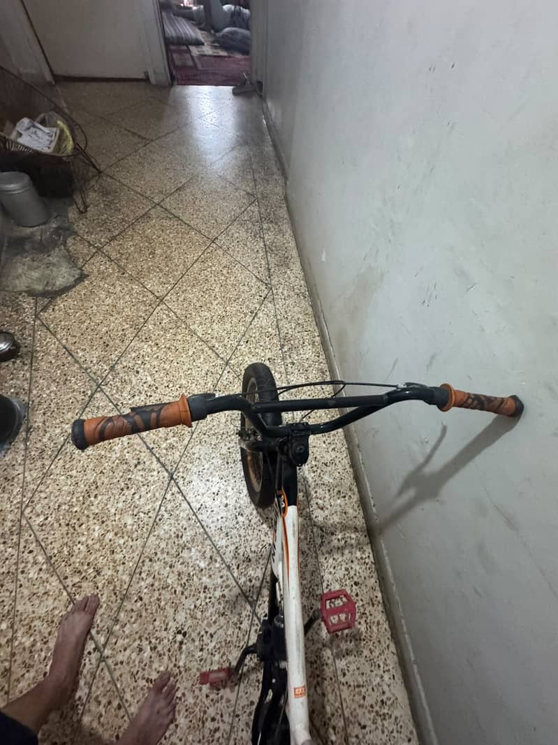 BMX cycle 5
