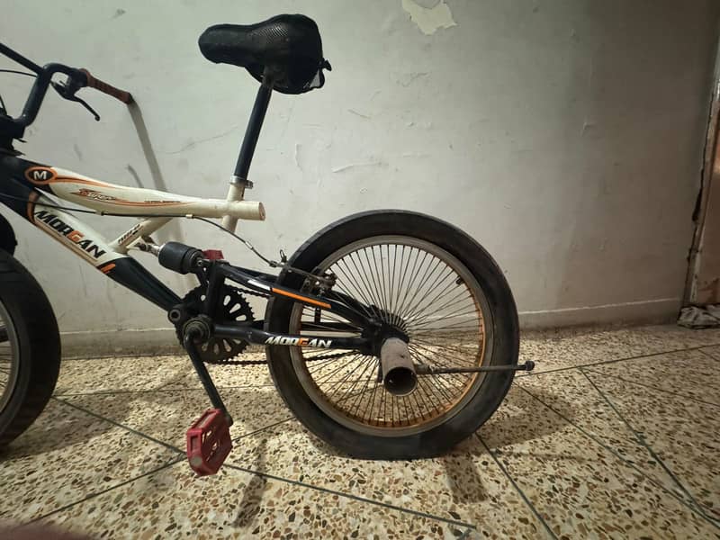 BMX cycle 13