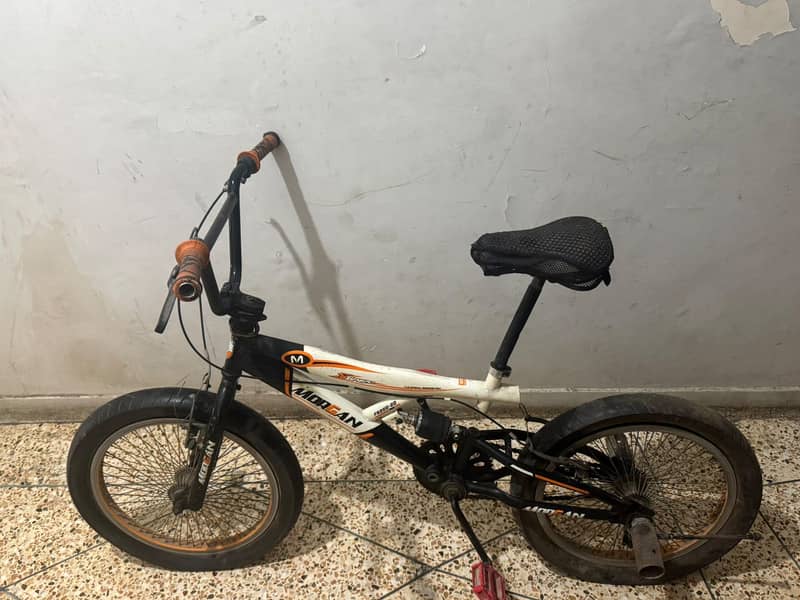 BMX cycle 16