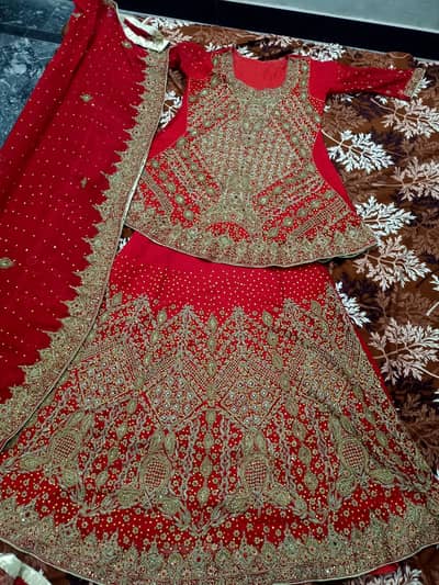 HSY SYLE BRIDAL LEHNGA. One time used