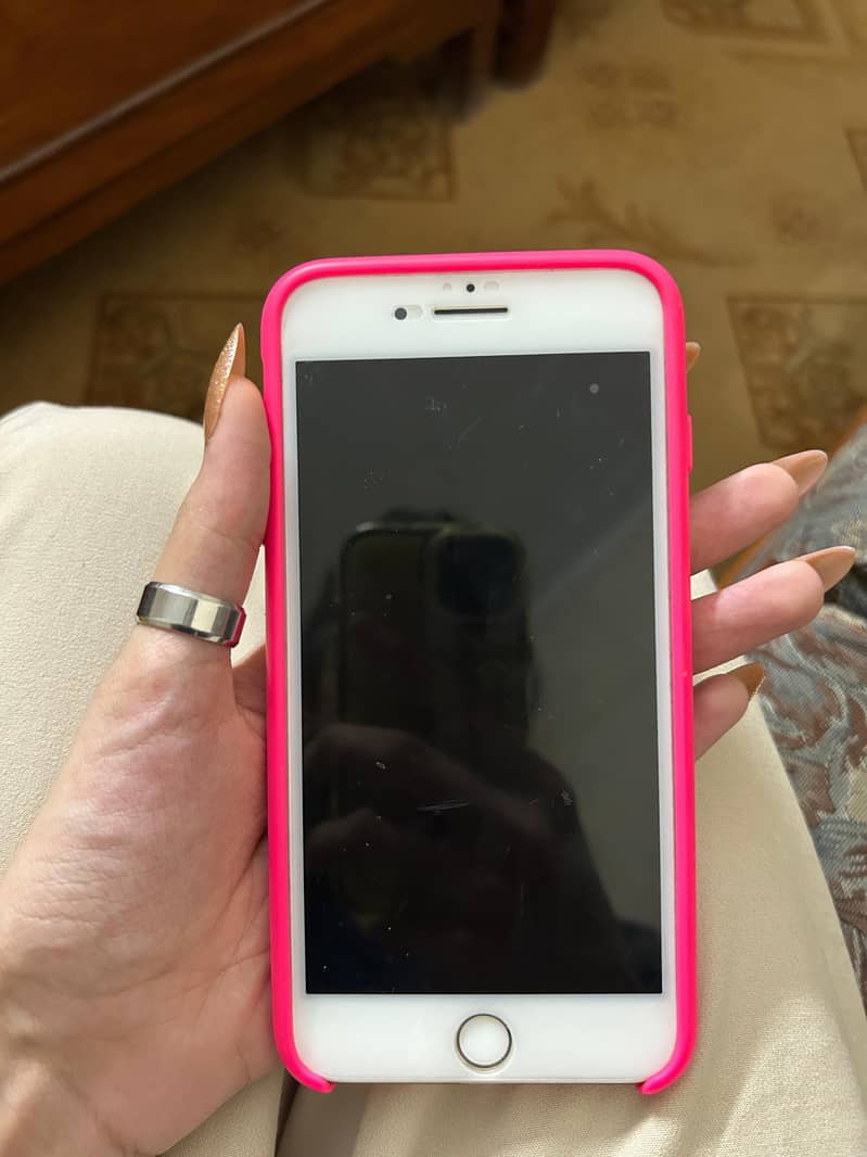 Apple iPhone 7 Plus 1