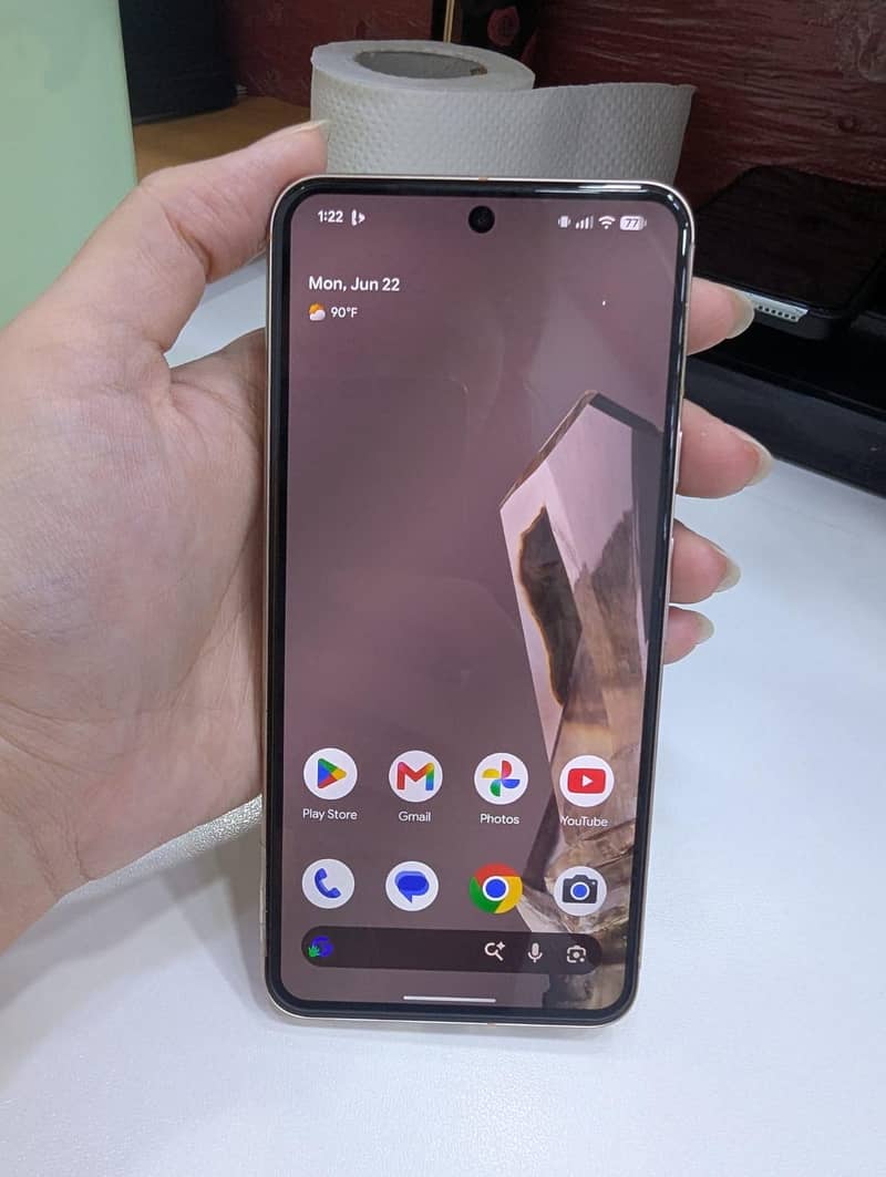 Google Pixel 8 4